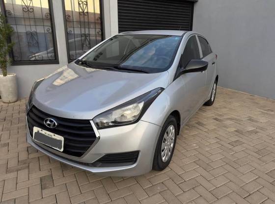HYUNDAI HB20 1.0 COMFORT 12V FLEX 4P MANUAL HYUNDAI HB20 1.0 COMFORT 12V FLEX 4P MANUAL